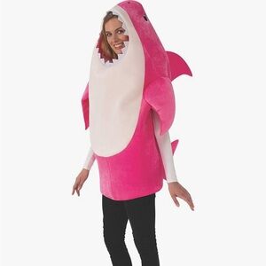 Mommy Shark costumes Women Standard size- in very good condition like New
